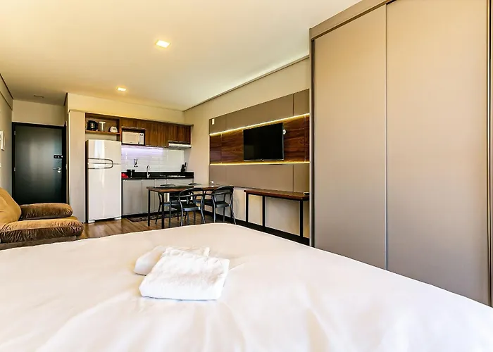 Studio Em Condominio C/ Piscina 700M Praia Sti210